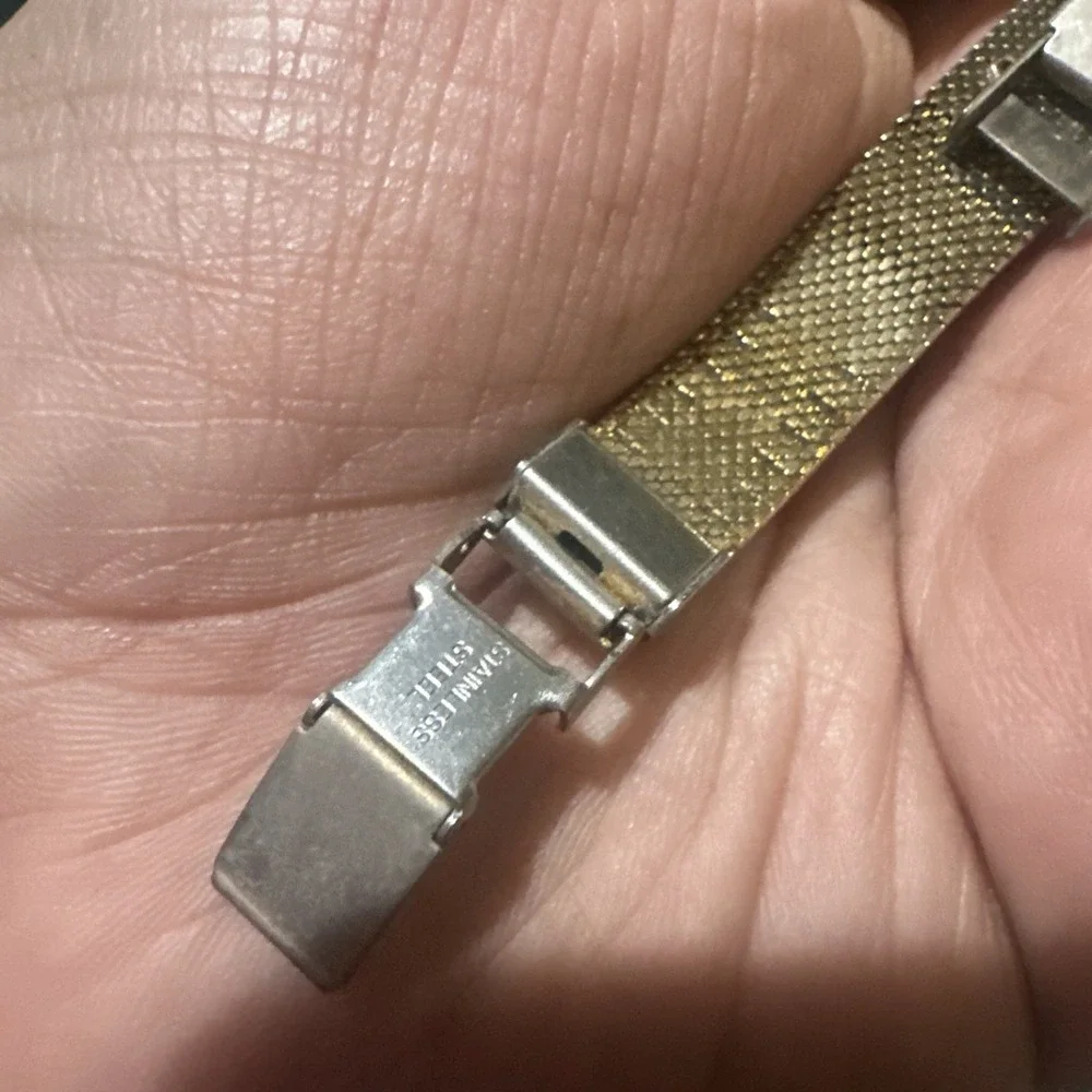 Rare Vintage Seiko Gold Tone Digital Womens Watch Japan L221-5020 Untested As Is